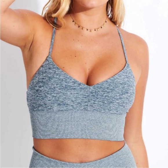 ALO Yoga Alosoft Set Bra and Leggings - Picture 4 of 14